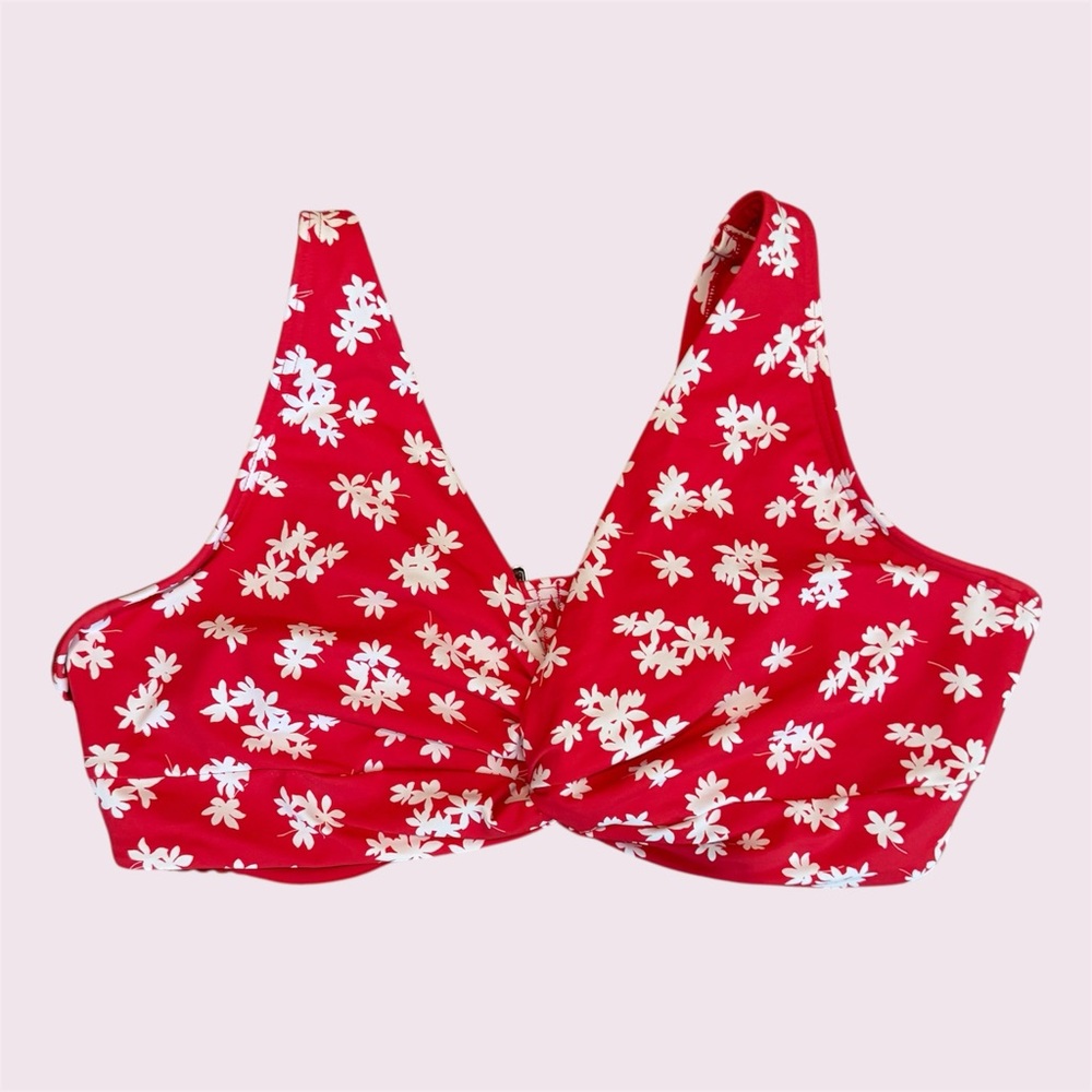 Lands’ End 12DD Red/White Floral Twist Front Underwire Bikini Top Like New